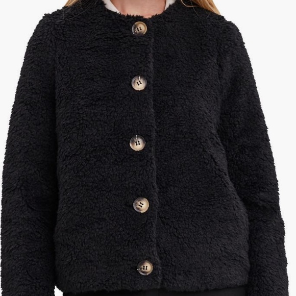 Women’s Vero Moda Amanda Short Faux Fur Teddy Jacket Size S Color oatmeal - Picture 2 of 8